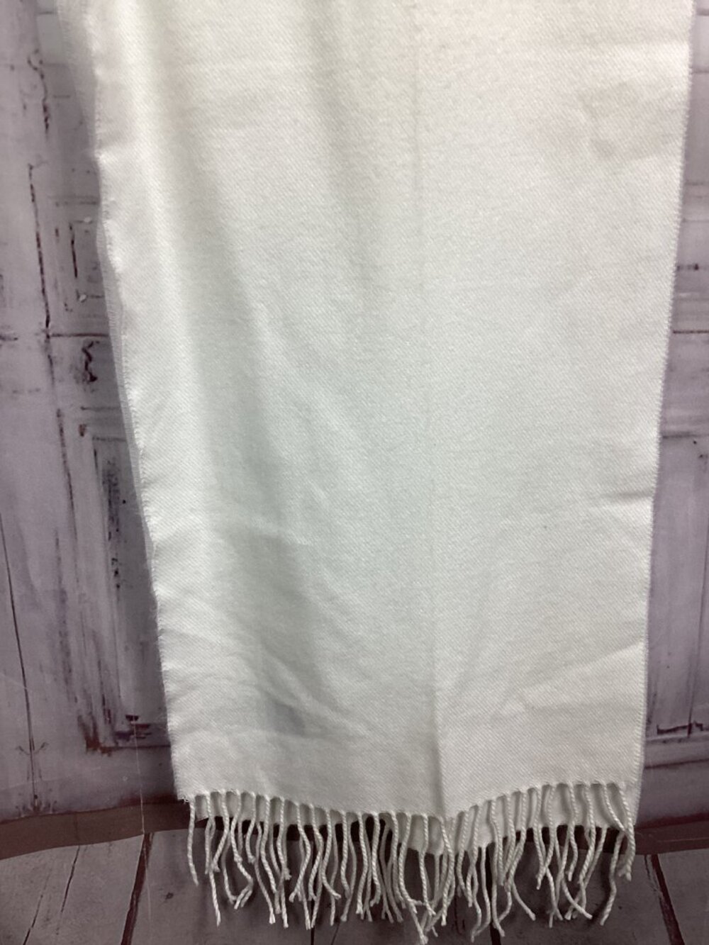 White Cashmere Scarf with Fringe Made in Scotland - Picture 3 of 8